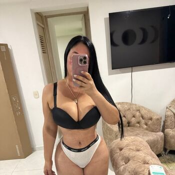 Full leaked Lina maria zapata private onlyfans photo