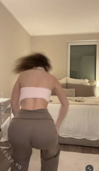 Full leaked Lina valeska page private onlyfans photo