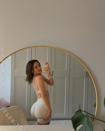 Full leaked Lina valeska private onlyfans photo