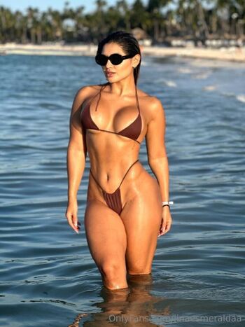 Full leaked Linaesmeraldaa private onlyfans photo