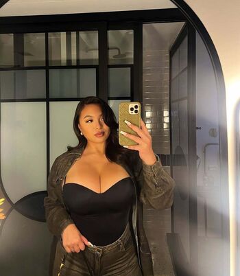 Full leaked Linda vo private onlyfans photo