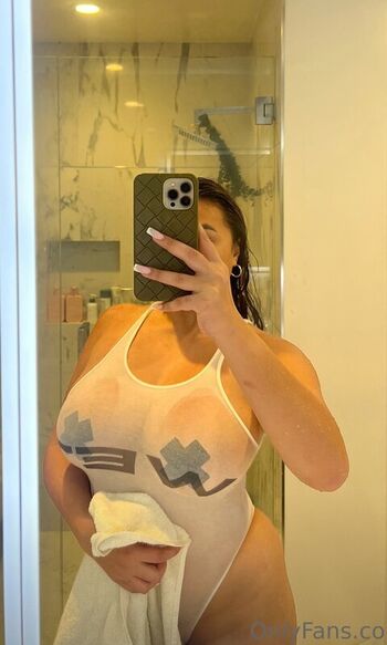 Full leaked Linda vo page private onlyfans photo