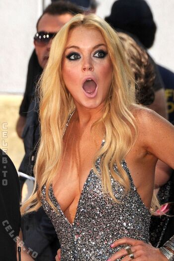 Full leaked Lindsay lohan page private onlyfans photo