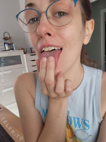 Full leaked Lindsey love private onlyfans photo