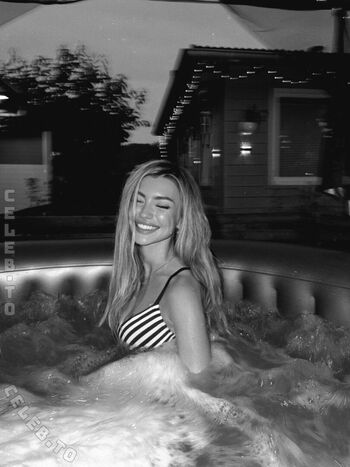 Full leaked Linuschka private onlyfans photo