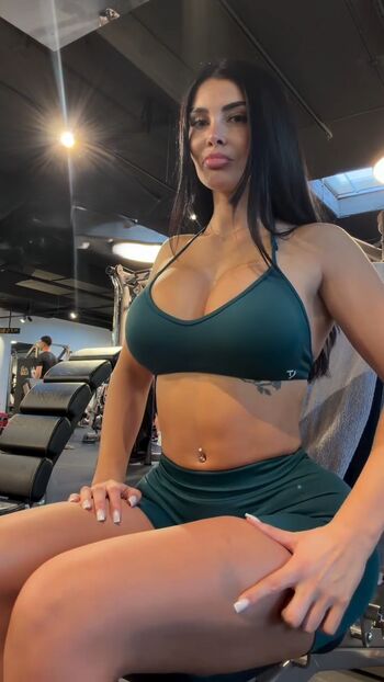 Full leaked Lisa del piero page private onlyfans photo