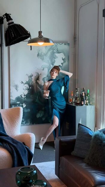 Full leaked Lisa foiles page private onlyfans photo