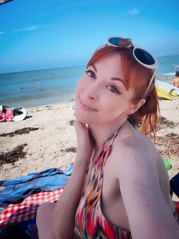 Full leaked Lisa foiles page private onlyfans photo