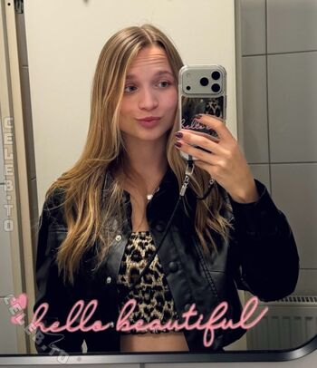 Full leaked Lisa kppers private onlyfans photo