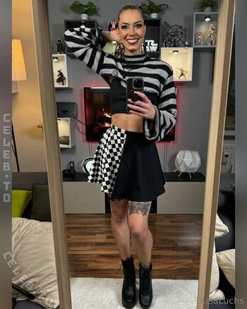 Full leaked Lisa luchs page private onlyfans photo
