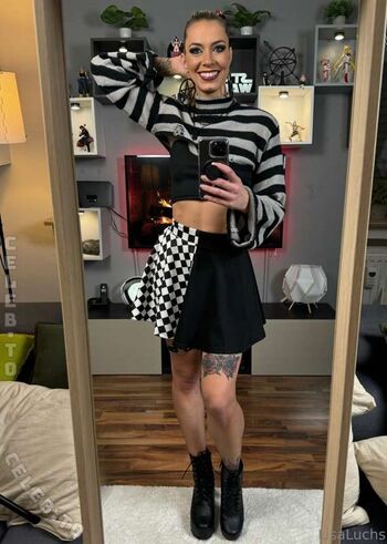 Full leaked Lisa luchs page private onlyfans photo