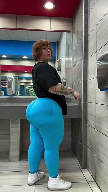 Full leaked Lisa mononoke page private onlyfans photo