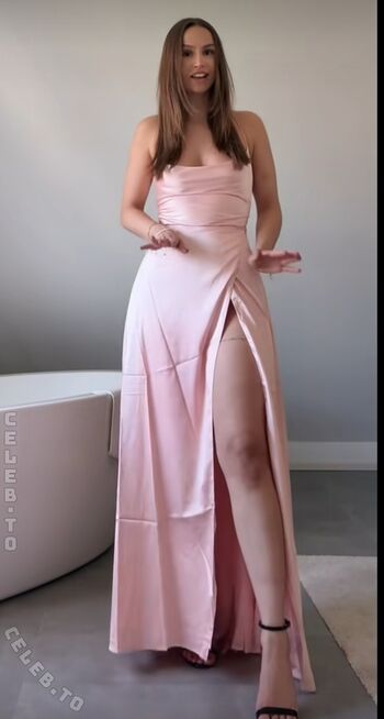 Full leaked Lisa srmst private onlyfans photo