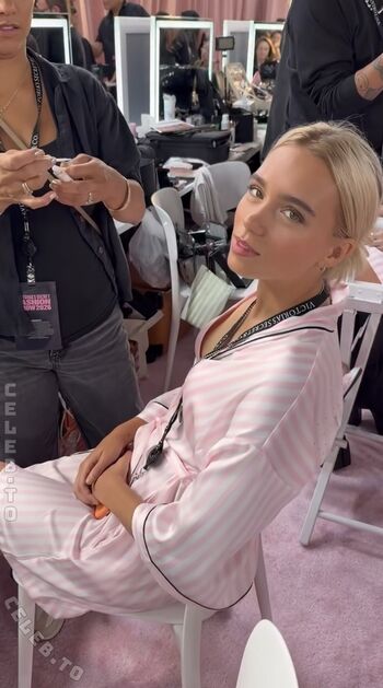 Full leaked Lisa und lena private onlyfans photo