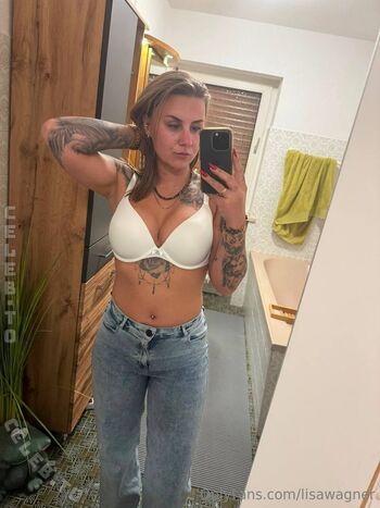 Full leaked Lisa wagner private onlyfans photo