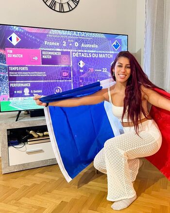 Full leaked Lisa zimouche page private onlyfans photo