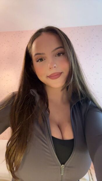 Full leaked Lisahitii private onlyfans photo