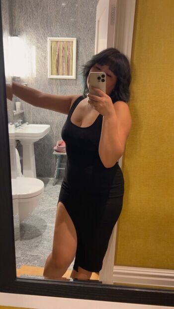 Full leaked Liskisses private onlyfans photo
