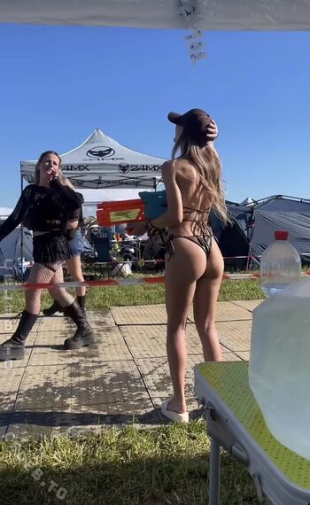 Full leaked Liss thl private onlyfans photo