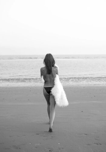 Full leaked Lithuanian girls page private onlyfans photo