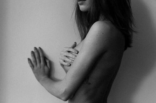 Full leaked Lithuanian girls page private onlyfans photo