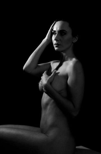 Full leaked Lithuanian girls page private onlyfans photo