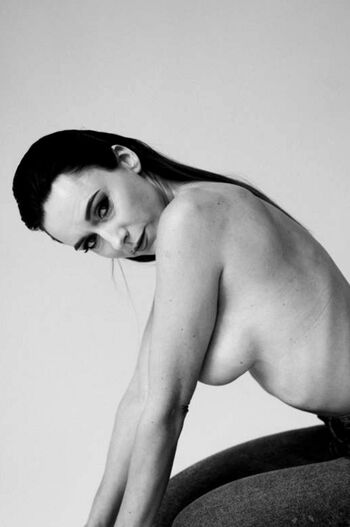 Full leaked Lithuanian girls page private onlyfans photo