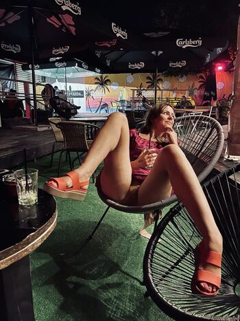 Full leaked Lithuanian girls page private onlyfans photo