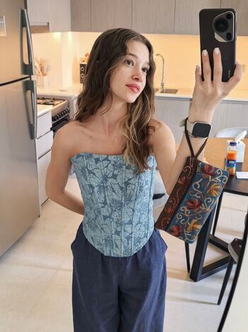 Full leaked Little poetry private onlyfans photo