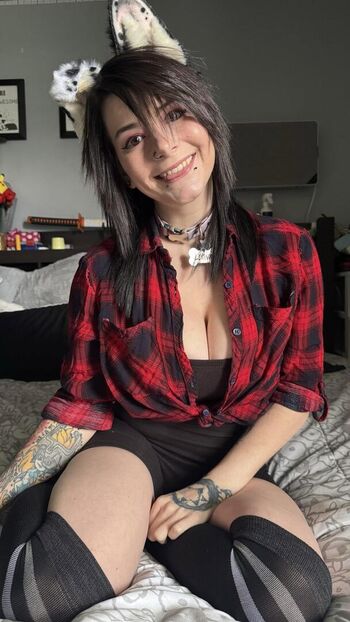 Full leaked Littleloona private onlyfans photo