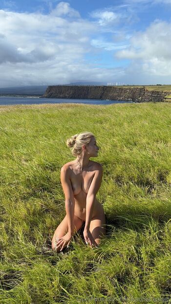 Full leaked Littlepolilshangel private onlyfans photo
