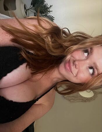 Full leaked Littleredwinx private onlyfans photo