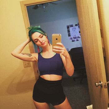 Full leaked Littlesiha page private onlyfans photo