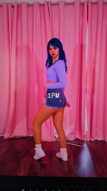 Full leaked Littlesiha private onlyfans photo