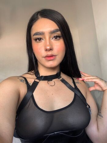 Full leaked Littlesusanna private onlyfans photo