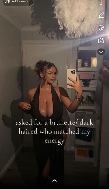 Full leaked Liv jones private onlyfans photo