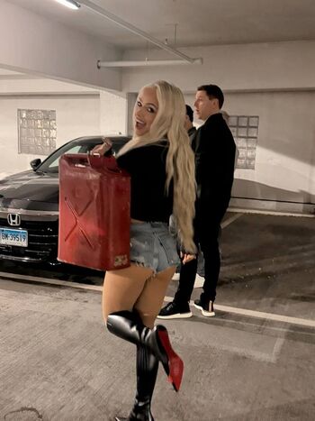 Full leaked Liv morgan  page private onlyfans photo