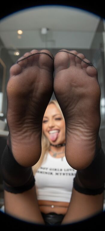 Full leaked Liv morgan  page private onlyfans photo