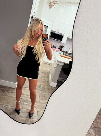 Full leaked Liv morgan page private onlyfans photo