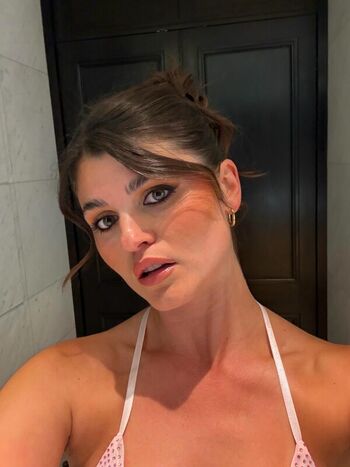 Full leaked Livefitelle page private onlyfans photo