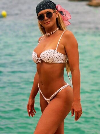 Full leaked Livia andrade page private onlyfans photo