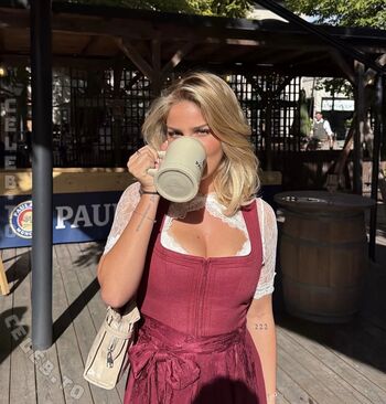 Full leaked Livia josephine private onlyfans photo
