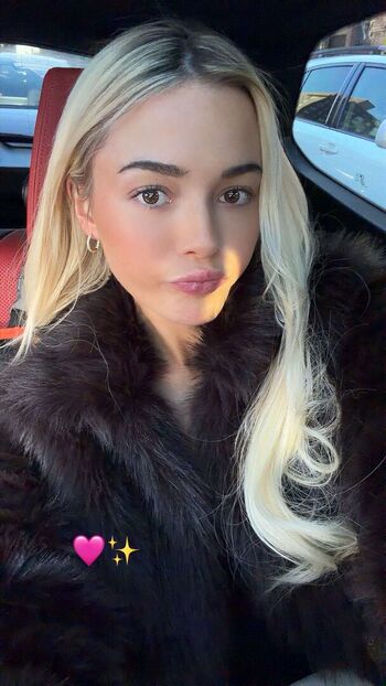 Full leaked Livvy dunne  page private onlyfans photo