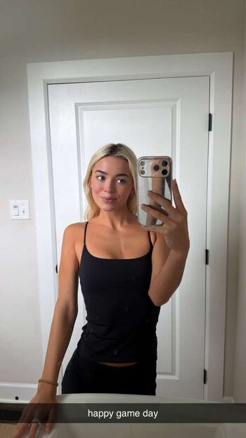 Full leaked Livvy dunne private onlyfans photo