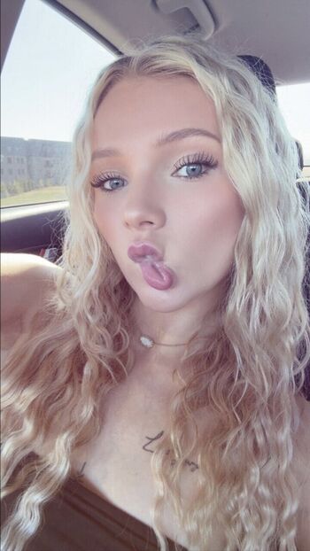 Full leaked Livvykay private onlyfans photo