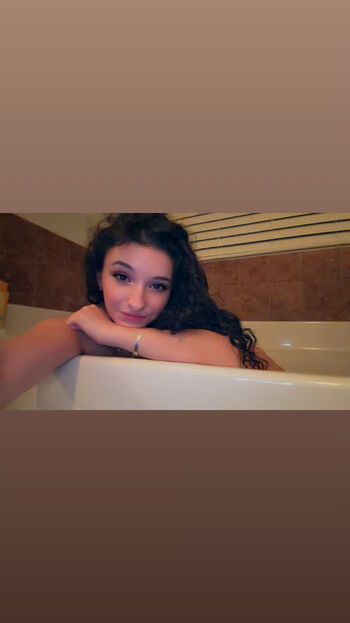 Full leaked Liz ididathang page private onlyfans photo