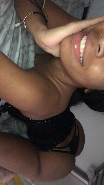 Full leaked Lizz morena private onlyfans photo