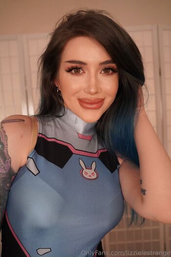 Full leaked Lizzie le strange  page private onlyfans photo