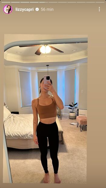 Full leaked Lizzy capri private onlyfans photo