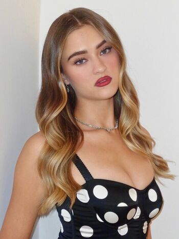 Full leaked Lizzy greene private onlyfans photo